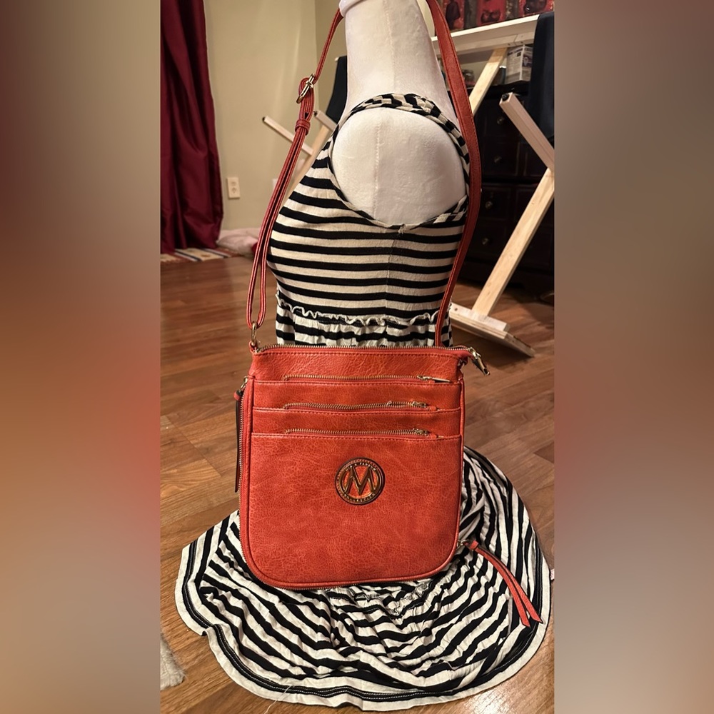 Mia Farrow purse